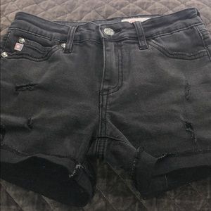 Kids black boyfriend roll up shorts size 12